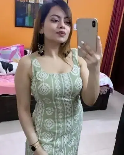 Call Girl in Mohammadabad